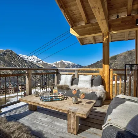 Verbier Vibes: Discover Pure Alpine Indulgence アパート *