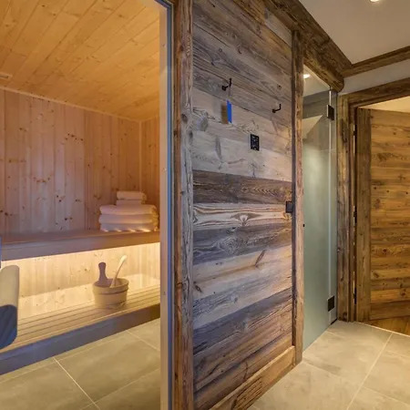 Verbier Vibes: Discover Pure Alpine Indulgence *